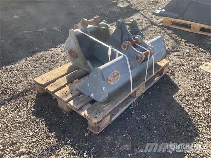 Quantity of (3) Strickland Excavator Bucket - Fits Kašike / Korpe