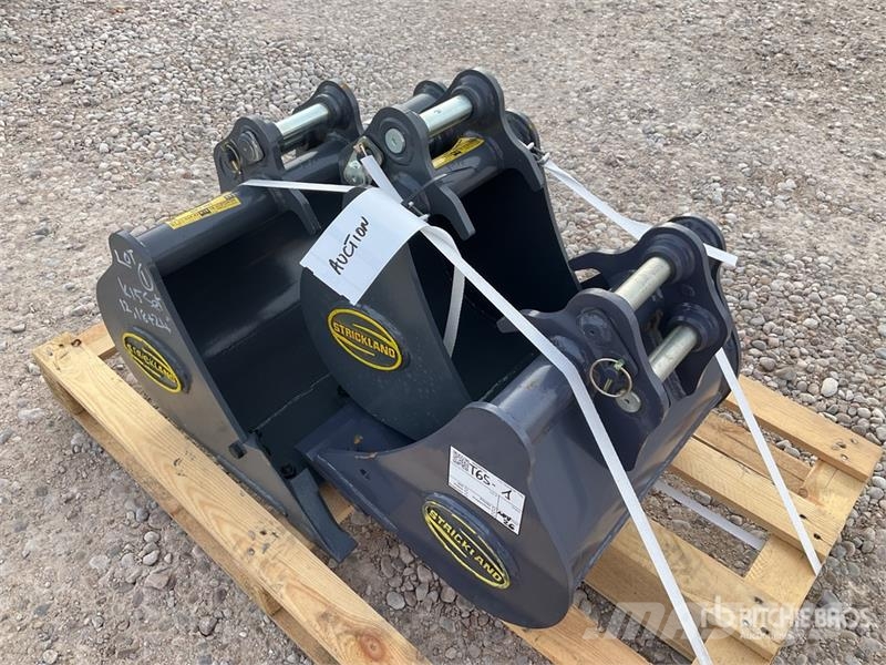 Quantity of (3) Strickland Excavator Bucket - Fits دلاء