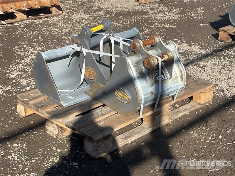 Quantity of (3) Strickland Excavator Bucket - Fits Kašike / Korpe