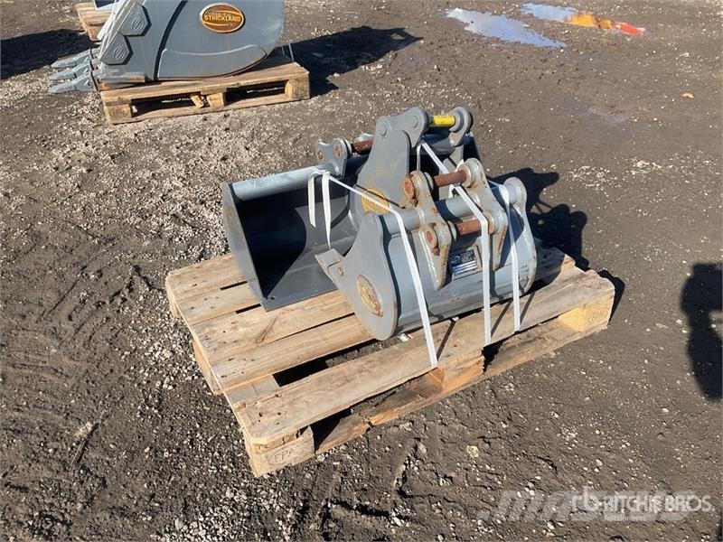  Quantity of (3) Strickland Excavator Bucket - Fits دلاء