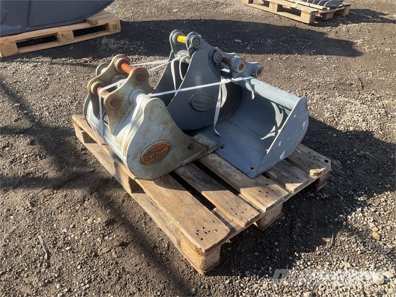 Quantity of (3) Strickland Excavator Bucket - Fits Kašike / Korpe