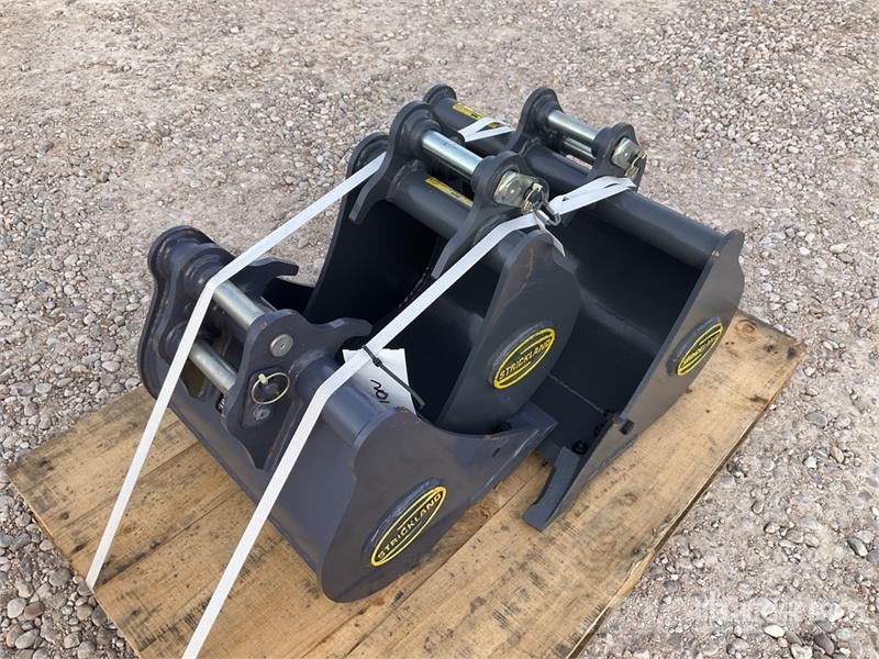Quantity of (3) Strickland Excavator Bucket - Fits Kašike / Korpe