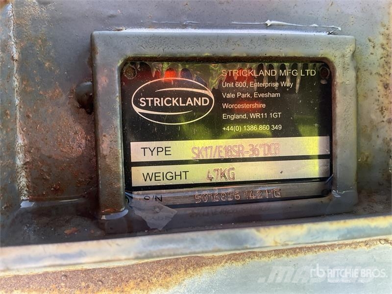 Quantity of (3) Strickland Excavator Bucket - Fits Kašike / Korpe