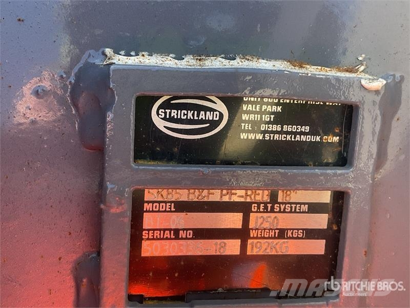 Quantity of (3) Strickland Digging Excavator Bucke دلاء