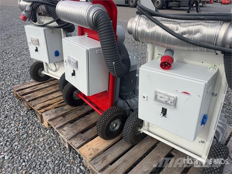 Quantity of (3) Ventur SUCTION UNIT Vacuum Cleaner Vacuum cleaners