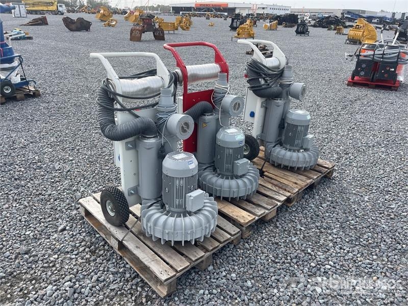 Quantity of (3) Ventur SUCTION UNIT Vacuum Cleaner Vacuum cleaners