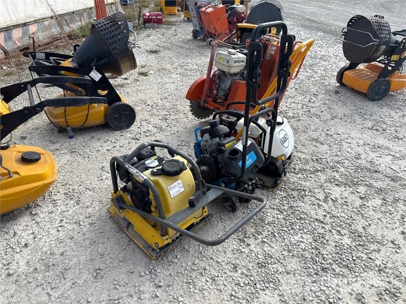  Quantity of (3) Vibratory Plate Compactor دكاكات أفقية