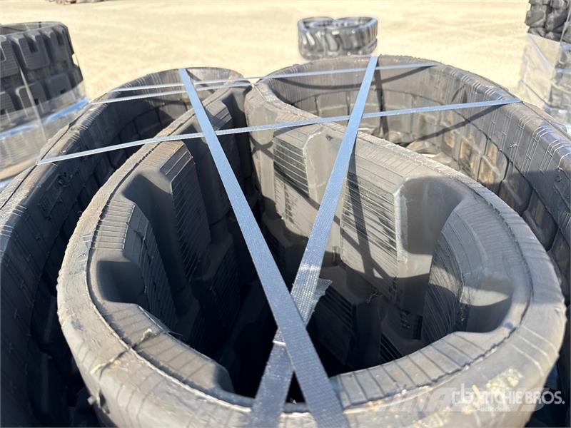  Quantity of (4) 400X86X52T Tracks (Unused) Други компоненти