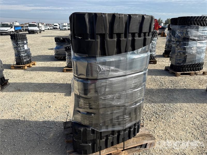  Quantity of (4) 400X86X52T Tracks (Unused) Други компоненти