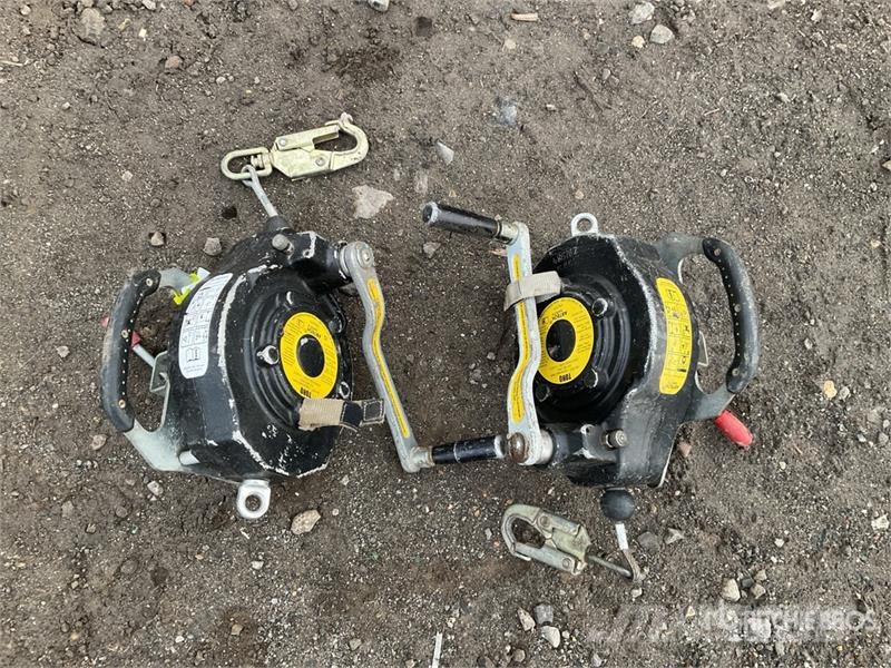 Quantity of (4) ABTECH Safety Winches And Tripods Építőipar - Egyebek