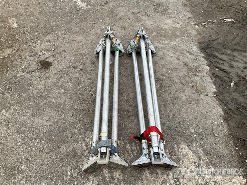 Quantity of (4) ABTECH Safety Winches And Tripods Építőipar - Egyebek
