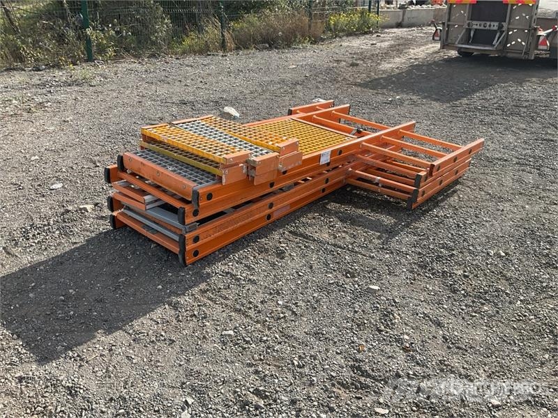 Quantity of (4) Clow Group Work Platform Other components