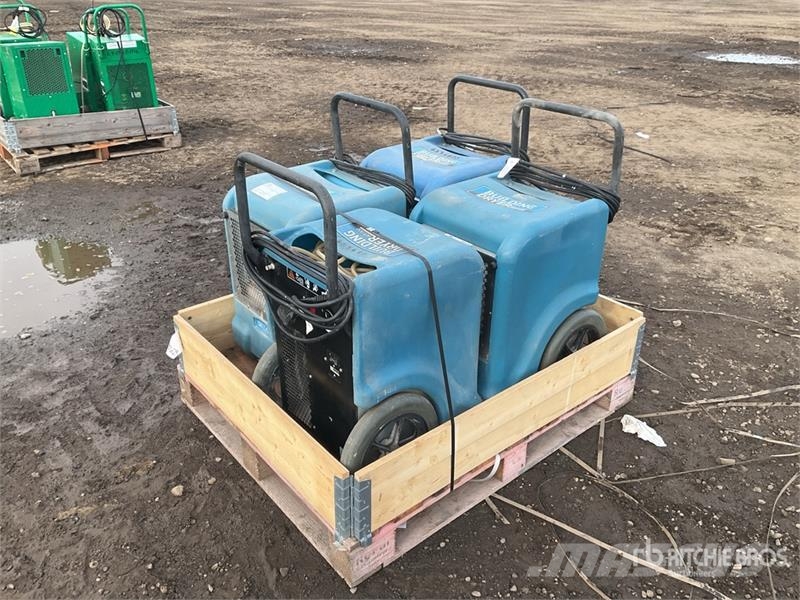  Quantity of (4) Dehumidifier Other components
