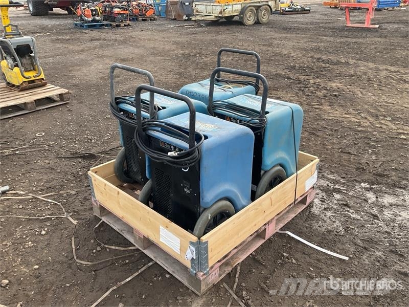  Quantity of (4) Dehumidifier Other components