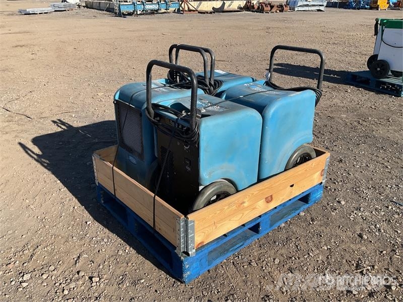 Quantity of (4) Dri-Eaz F435 Dehumidifier Andere Zubehörteile