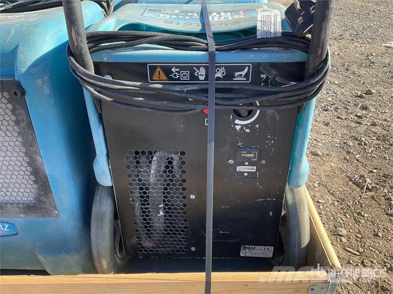 Quantity of (4) Dri-Eaz F435 Dehumidifier Andere Zubehörteile