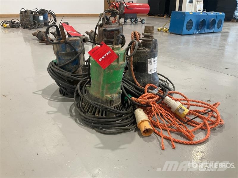 Quantity of (4) Electric Submersible Water Pump Other components