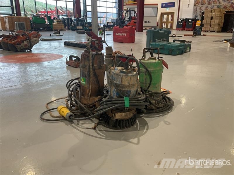 Quantity of (4) Electric Submersible Water Pump Other components