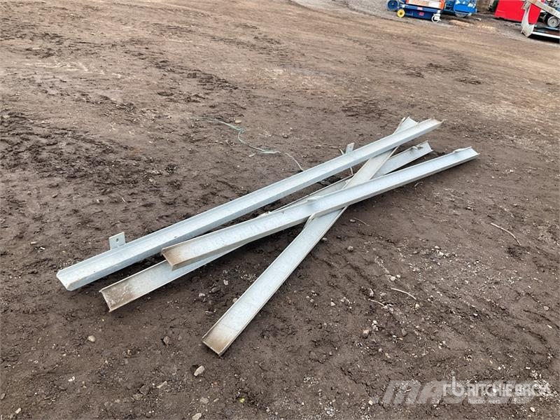Quantity of (4) Fence Post Schaber