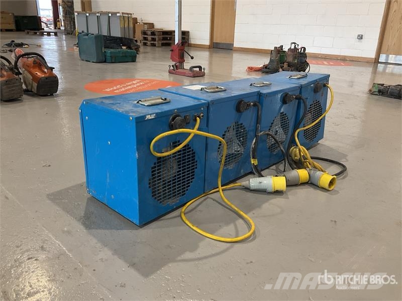Quantity of (4) FF3T Space Heater Ogrevalna in odtajevalna oprema