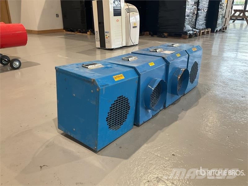 Quantity of (4) FF3T Space Heater Ogrevalna in odtajevalna oprema