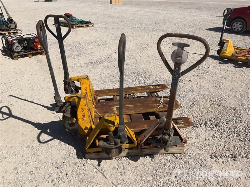  Quantity of (4) Ibernest Pallet Jack (Inoperable) Rokas palešu ratiņi