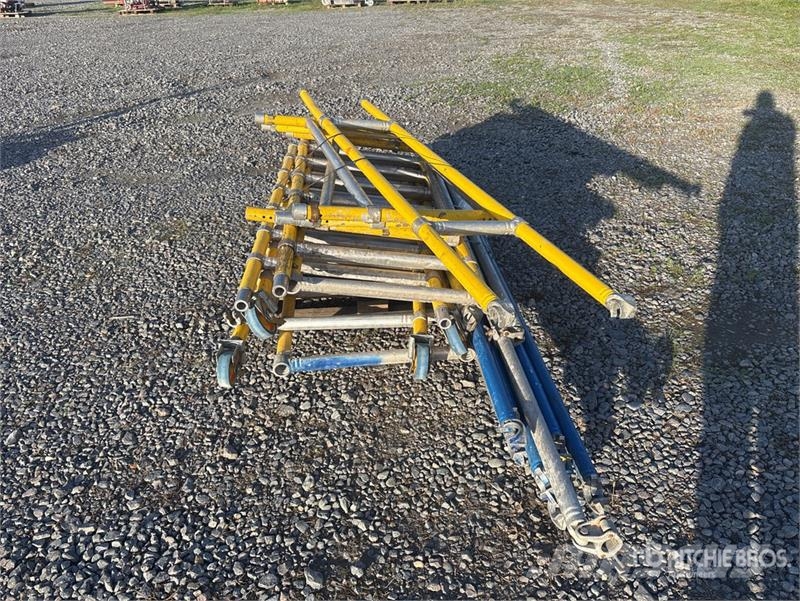 Quantity of (4) Instant INS205 DW G-Rail Frame 0.7 Ehitustellingud
