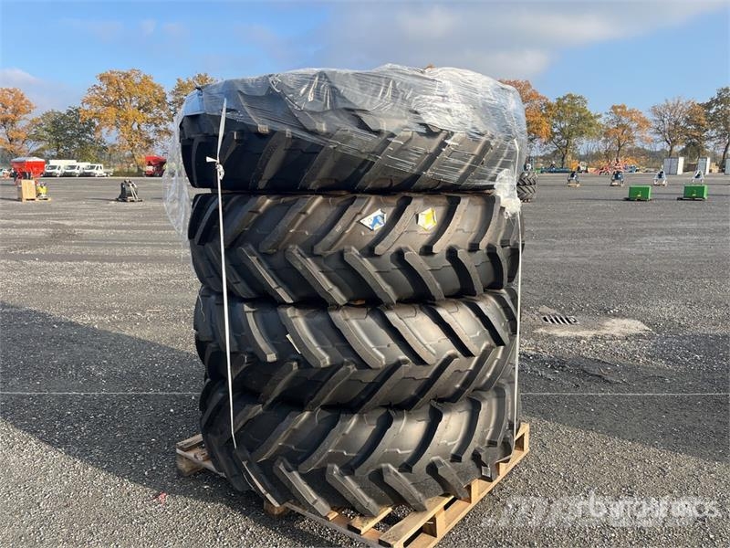 Quantity of (4) Michelin 480/80 R 42 Wheels Gume, točkovi i felne