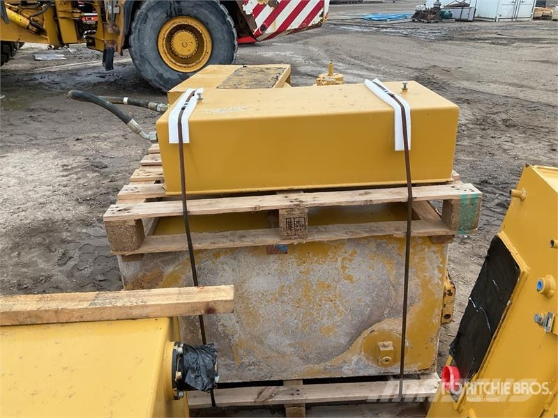 Quantity of (4) Pallets of Hydraulic Tank Other components