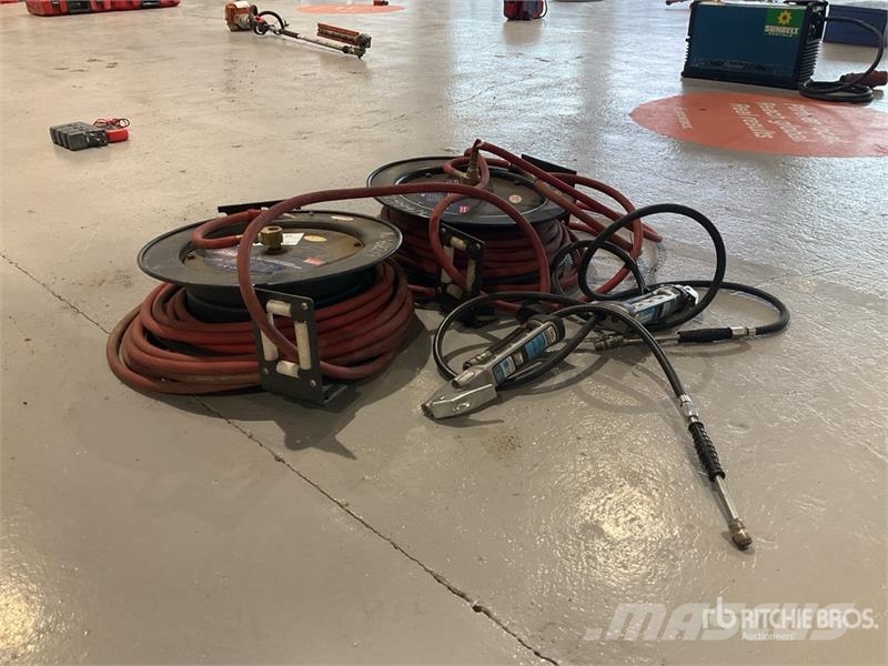  Quantity of (4) Sealey SA841 Pneumatic Reels and G Other components