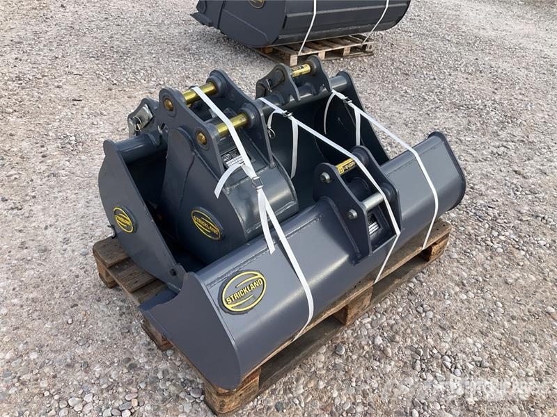  Quantity of (4) Strickland Excavator Bucket - Fits دلاء