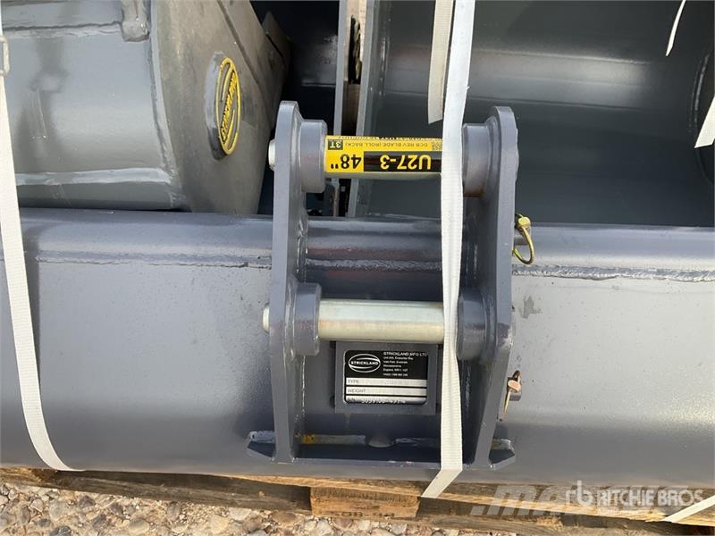  Quantity of (4) Strickland Excavator Bucket - Fits دلاء