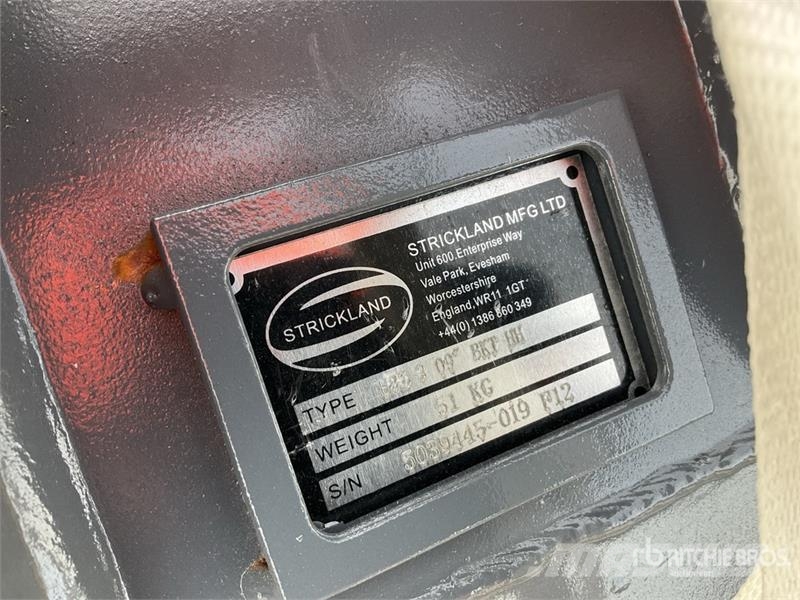 Quantity of (4) Strickland Excavator Bucket - Fits Kašike / Korpe