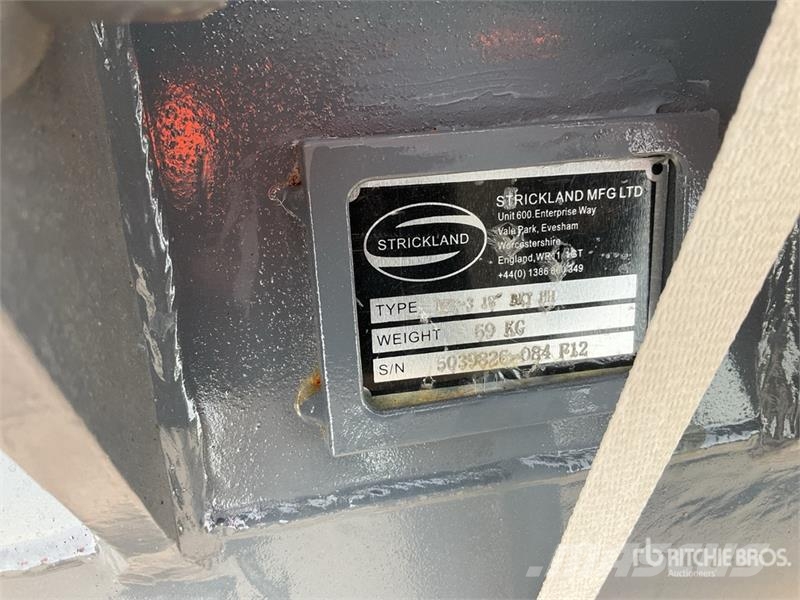  Quantity of (4) Strickland Excavator Bucket - Fits دلاء