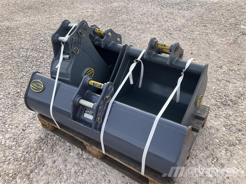 Quantity of (4) Strickland Excavator Bucket - Fits Kašike / Korpe