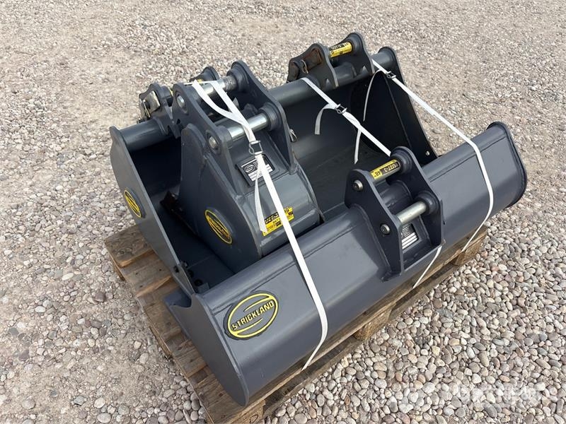  Quantity of (4) Strickland Excavator Bucket - Fits دلاء