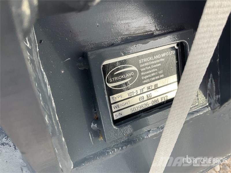Quantity of (4) Strickland Excavator Bucket - Fits Kašike / Korpe