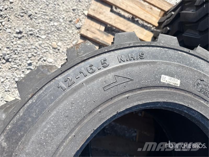 Quantity of (4) UNITEAM 12-16.5 SKS-1 TL Tires (U Ελαστικά και ζάντες