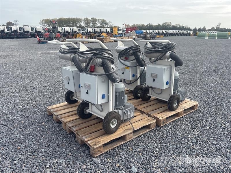 Quantity of (4) Ventur SUCTION UNIT Vacuum Cleaner Vacuum cleaners