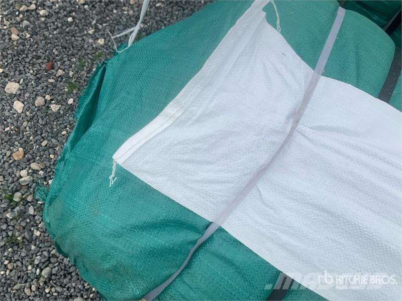 Quantity of (4000) Bauer Sandsack (Unused) Ostale komponente