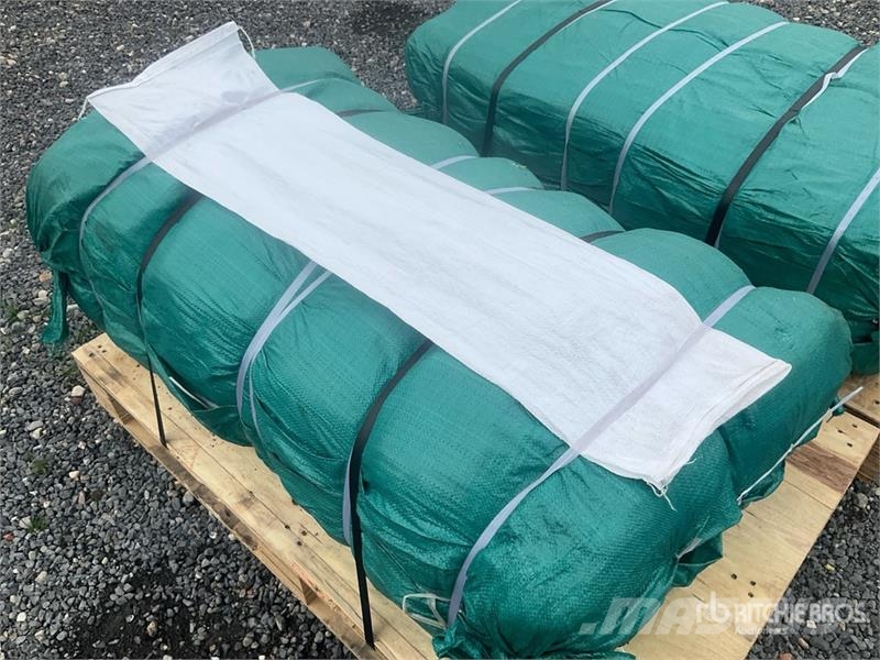 Quantity of (4000) Bauer Sandsack (Unused) Ostale komponente