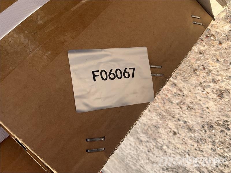  Quantity of (42)  SKLP SK003 2 In x 27 Ft Ratchet  Andere Zubehörteile