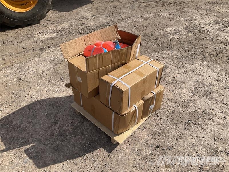  Quantity of (42)  SKLP SK003 2 In x 27 Ft Ratchet  Andere Zubehörteile