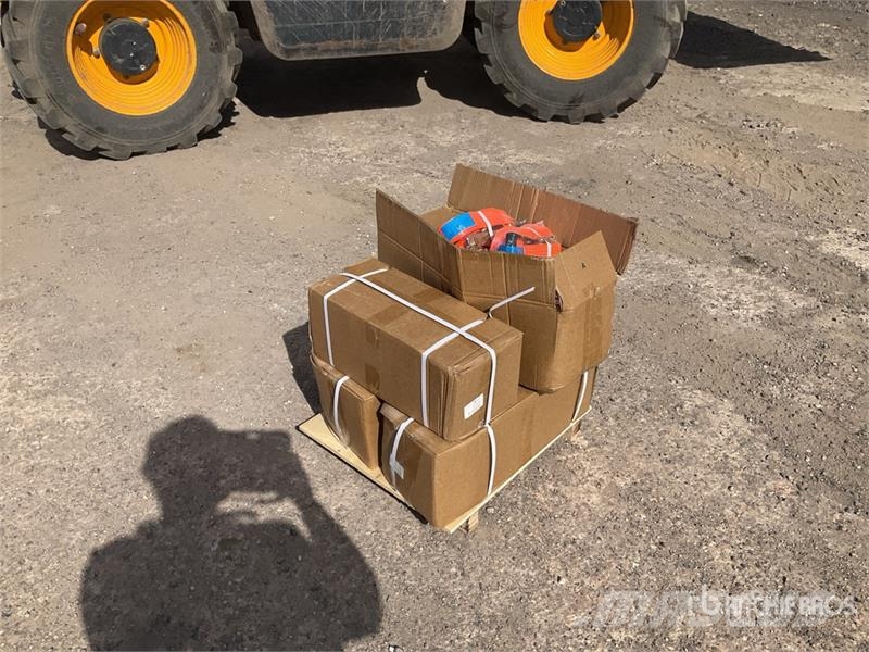  Quantity of (42)  SKLP SK003 2 In x 27 Ft Ratchet  Andere Zubehörteile