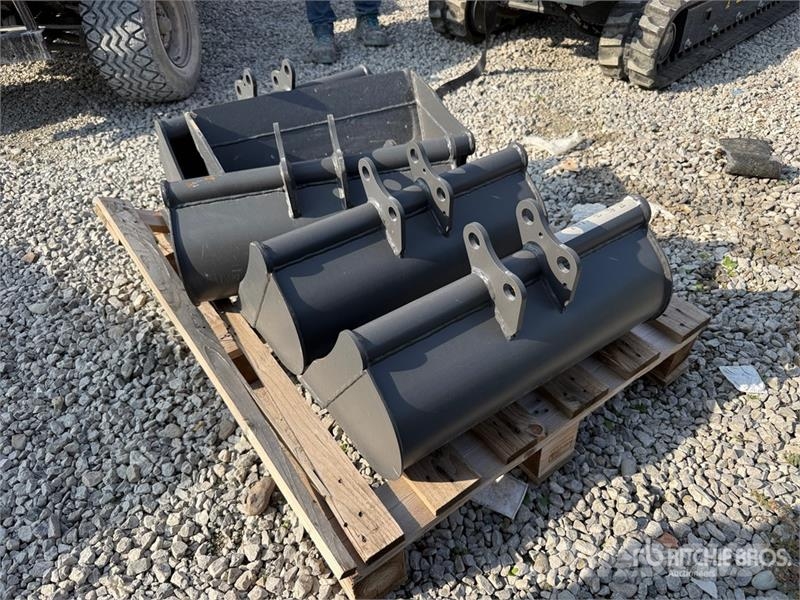 Quantity of (5) Excavator Bucket (Unused) Kovalar