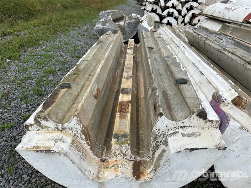  Quantity of (50) Heavy Duty Offshore GRP Marine Fl その他部品