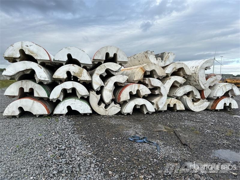  Quantity of (50) Heavy Duty Offshore GRP Marine Fl その他部品