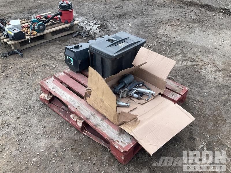 Quantity of (6) Air Tools Other components