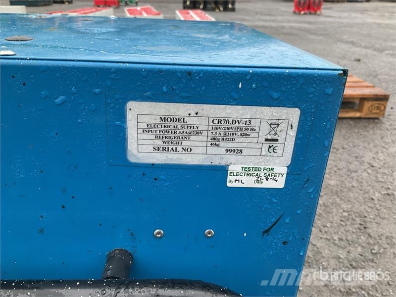 Quantity of (6) CR70DV Dehumidifier مكونات أخرى