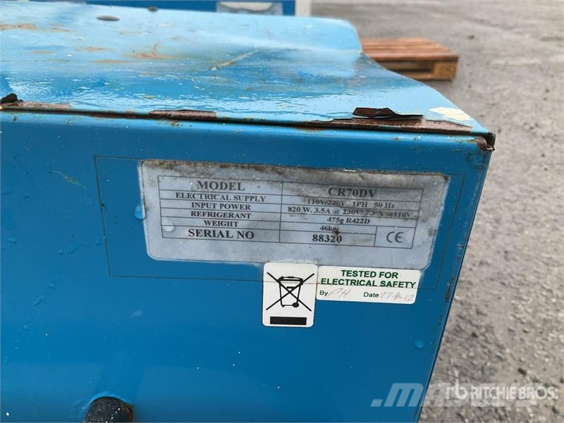 Quantity of (6) CR70DV Dehumidifier مكونات أخرى